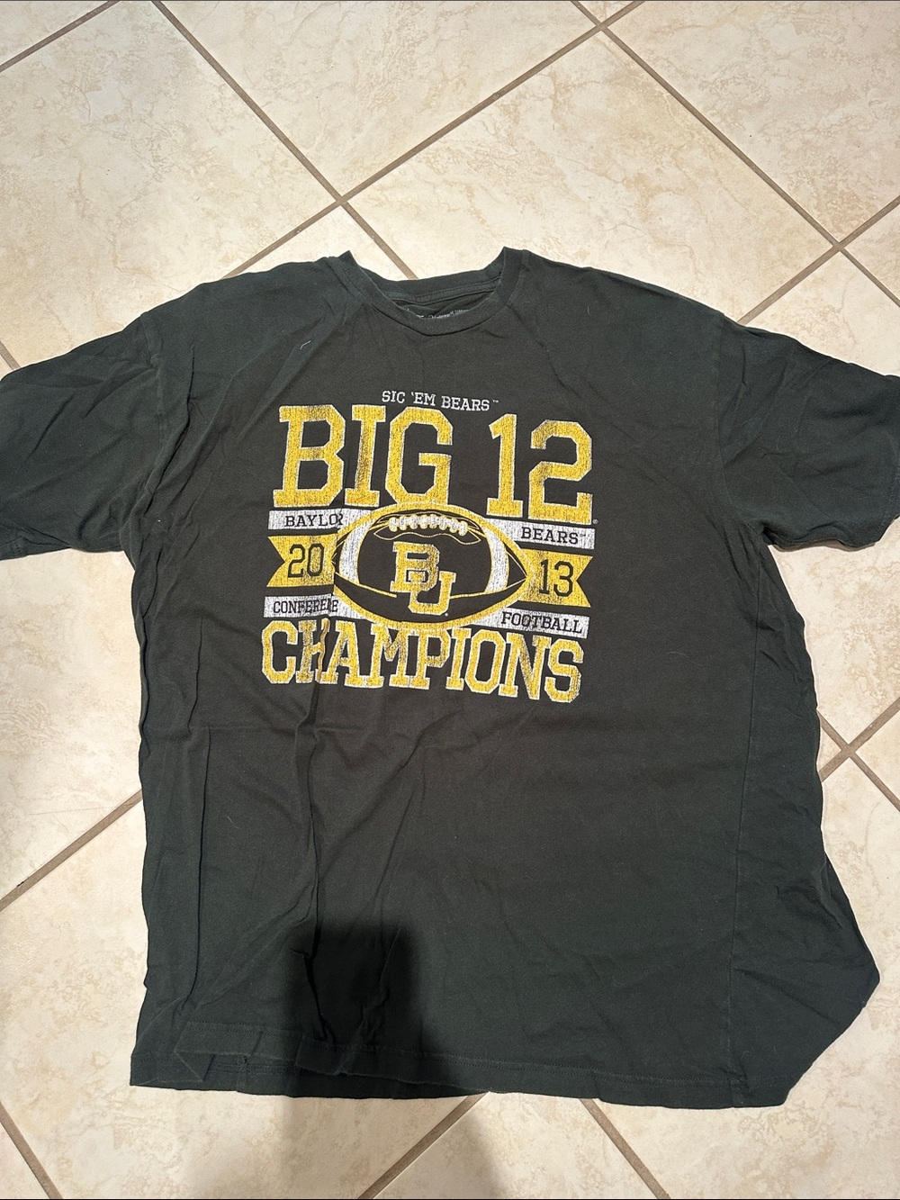 Baylor University 2013 Big 12 Football Champions T-Shirt - Black & Gold X-Large